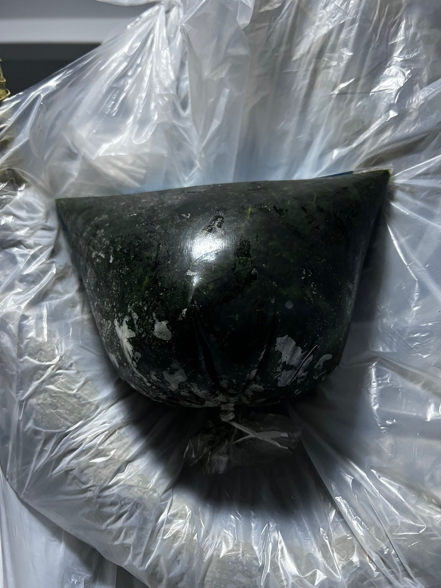 CARTON DE 5 BOULES DE NDOLE FRAIS   (1kg)